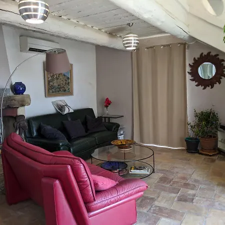 Casa de Férias Les Rapieres Mireio Gordes
